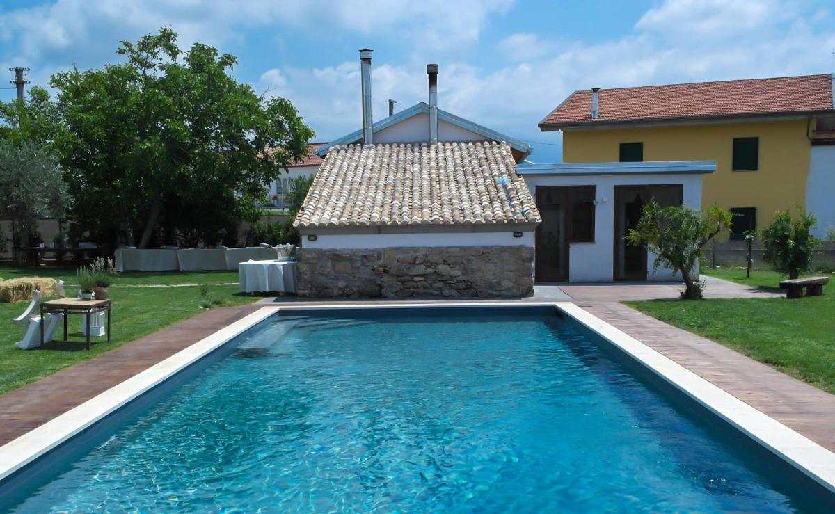 Casa Agricola Scorziello Villa Serre  Exteriör bild